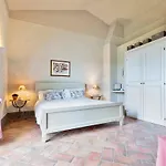 Cantagrillo - Spacious & Private Pool *
