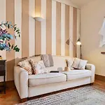 Villa Cantagrillo - Spacious & Private Pool