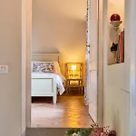 Cantagrillo - Spacious & Private Pool Villa Vinci