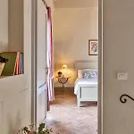 Villa Cantagrillo - Spacious & Private Pool *